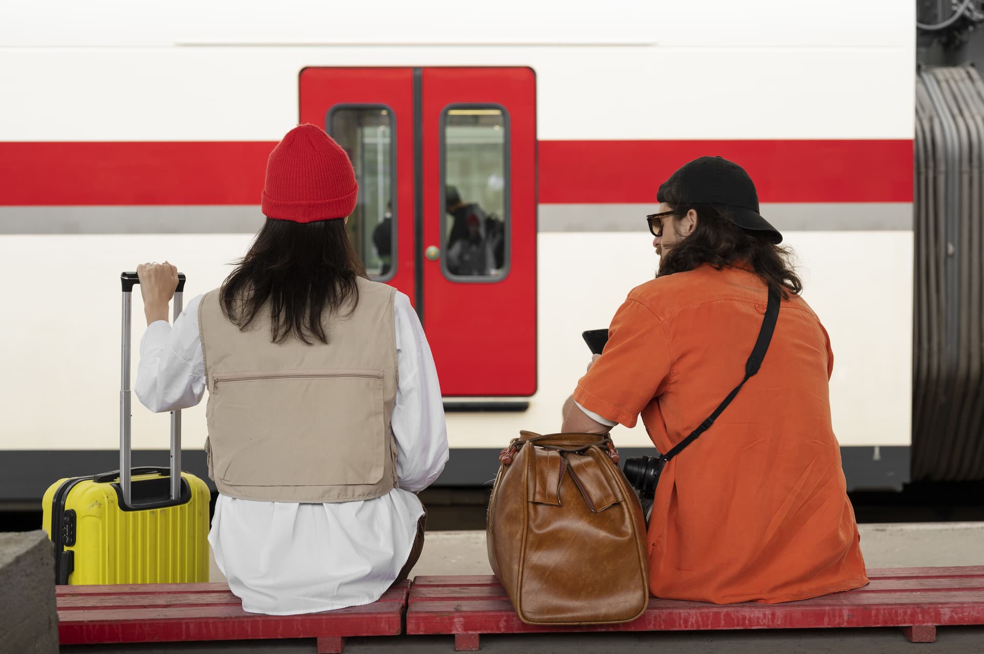 Berbagai Moda Transportasi Indonesia
