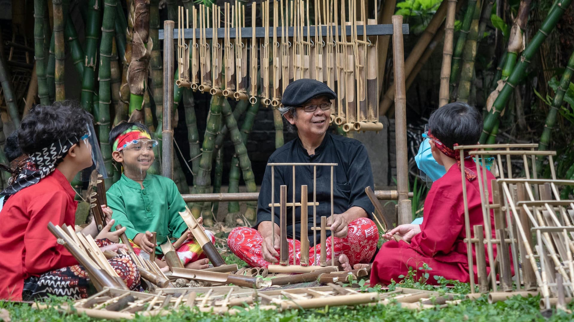itinerary cultural immersion jawa tengah 5 hari lengkap - kesenian tradisional wayang jawa wisata wellness indonesia