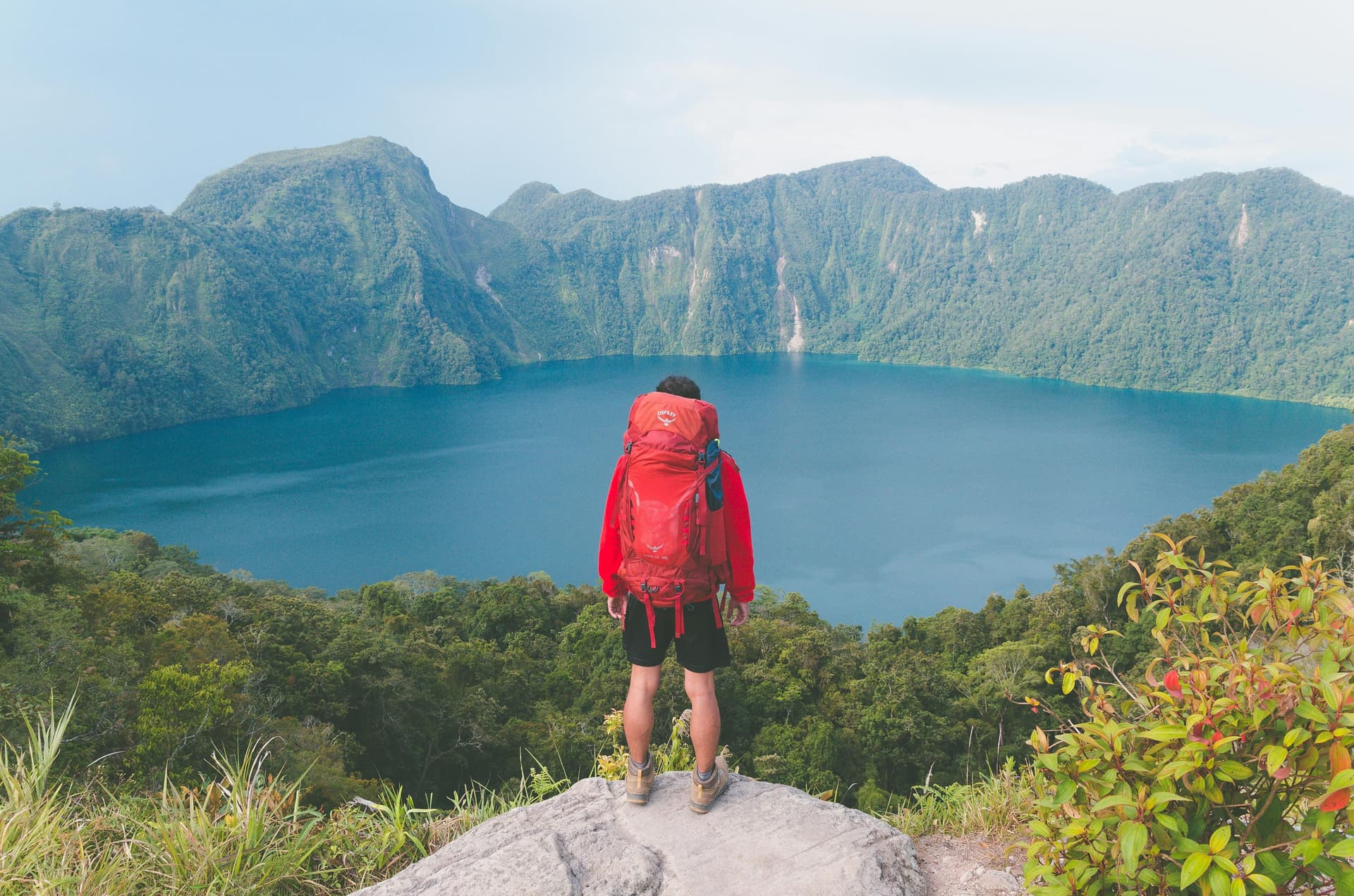 Itinerary Backpacker Petualangan Alam Indonesia: Murah, Seru, dan Berkesan 2026