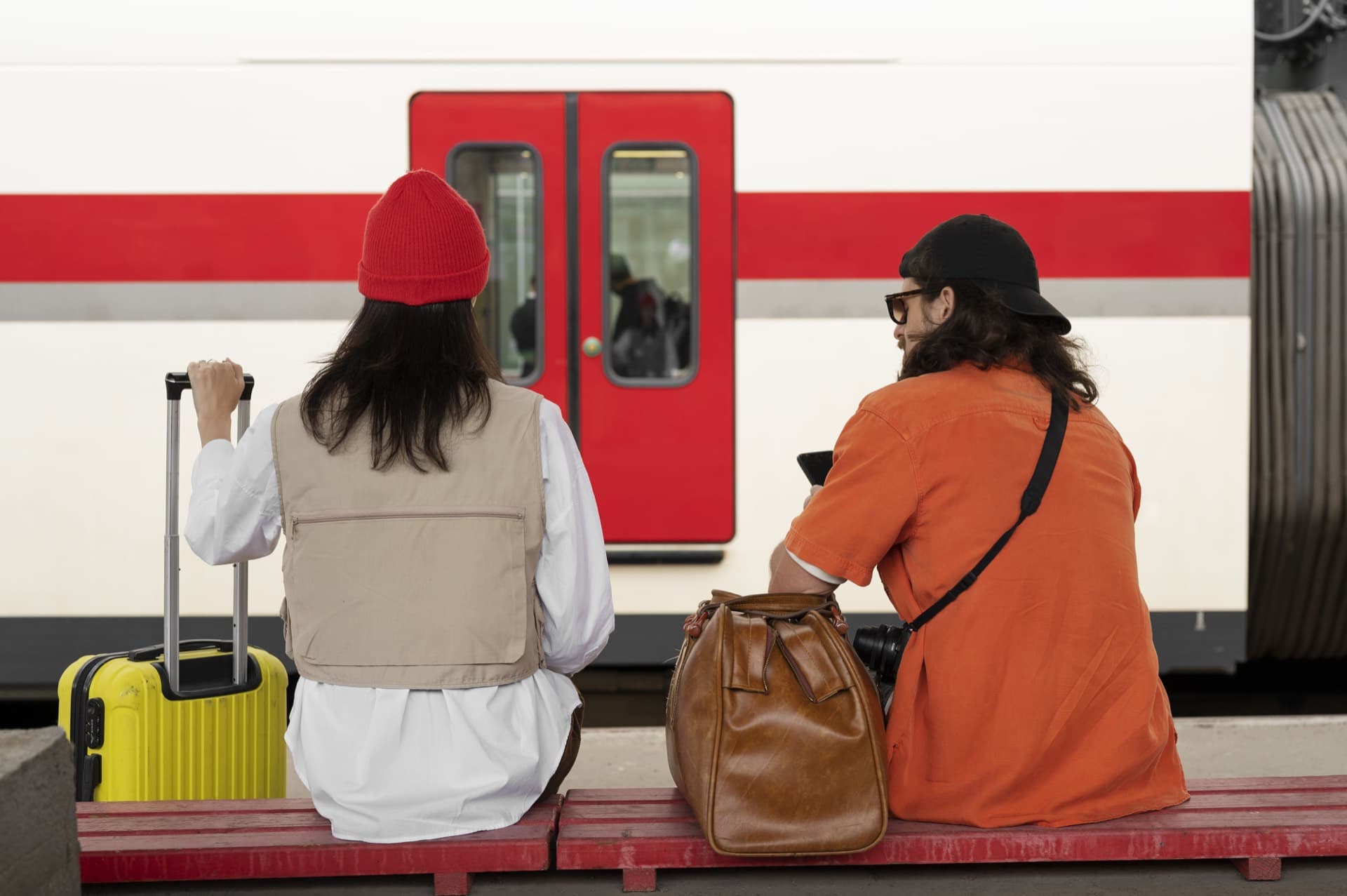 Berbagai Moda Transportasi Indonesia